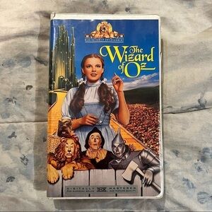 The Wizard of Oz VHS – Judy Garland – Digitally Mastered